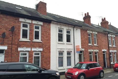 4 bedroom terraced house to rent, Lincoln LN1