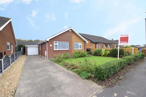 2 bedroom bungalow for sale, Pinfold Lane, Grimsby DN41