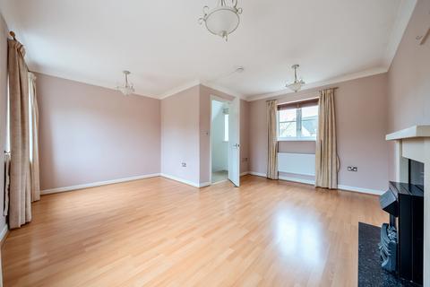 3 bedroom terraced house for sale, Cedar Drive, Oxfordshire OX28