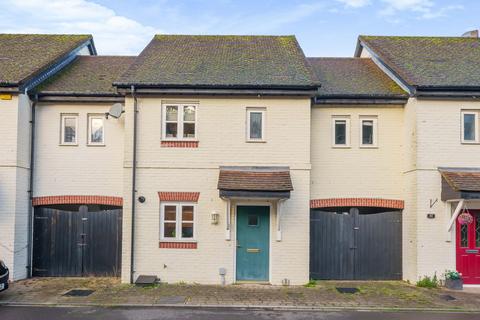 3 bedroom terraced house for sale, Holders Close, Billingshurst, RH14