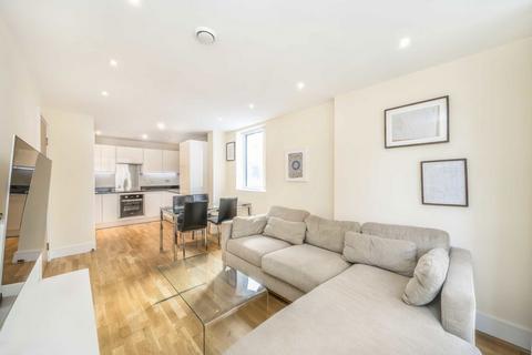 2 bedroom flat to rent, St. Annes Street, London E14