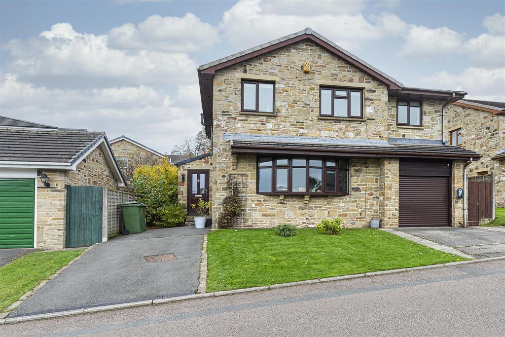 Bramleys Estate Agents - Maple Grove (60).jpg