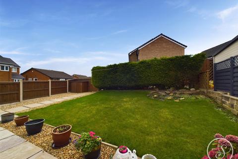 40 Barnard Way, Leeds, LS15 8UX