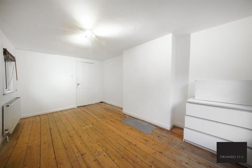 54b Solon Road - u X05 Iw Au4628e M4d K7z T.jpg
