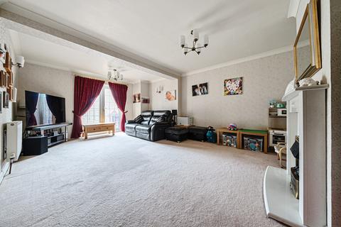 3 bedroom end of terrace house for sale, WOKING