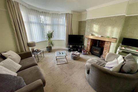 3 bedroom semi-detached house for sale, Neasham Road, Darlington