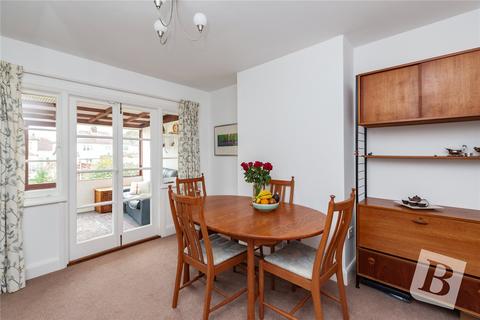 95 Hall Road, Northfleet, Gravesend, DA11 8AL