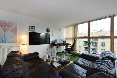 2 bedroom apartment for sale, Andersens Wharf, 20 Copenhagen Place, Limehouse, E14