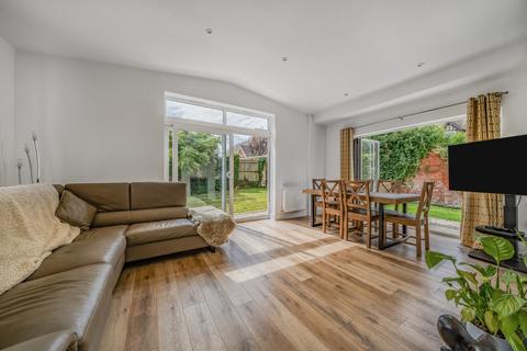 Bosuns Hatch The Street, Mortimer, Reading, RG7 3PE