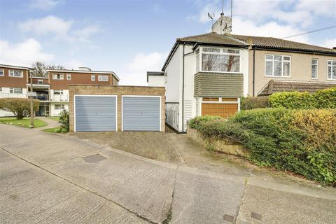 1 bedroom end of terrace house for sale, Underwood Square, Leigh-on-sea, SS9