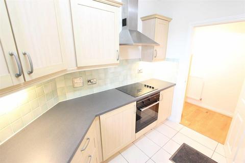 2 bedroom flat to rent, Stone Court, Donovan Place, N21