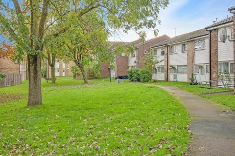 3 bedroom terraced house for sale, Sancroft Close, London, NW2