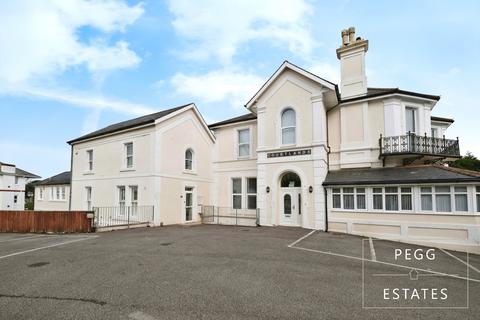 2 bedroom flat for sale, Rawlyn Road, Torquay TQ2