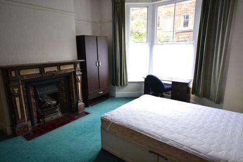 5 bedroom terraced house to rent, Severn Street, Leicester