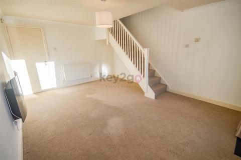 2 bedroom terraced house to rent, Deepwell View, Halfway, S20