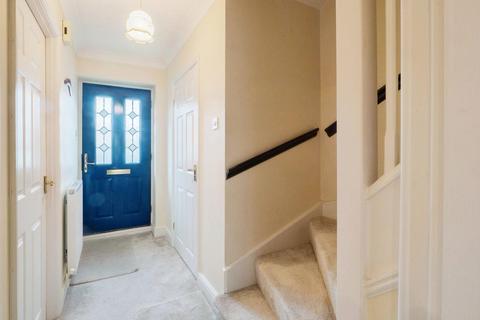 24 Balmoral Close, Tamworth, B79 8RF