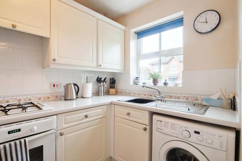 24 Balmoral Close, Tamworth, B79 8RF