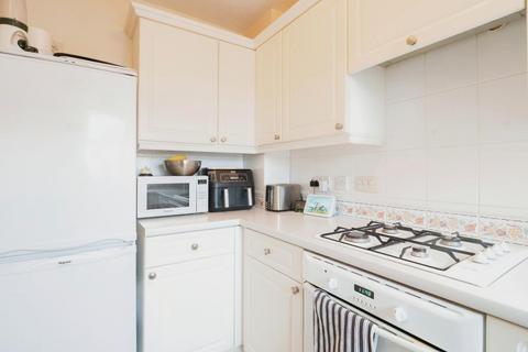 24 Balmoral Close, Tamworth, B79 8RF