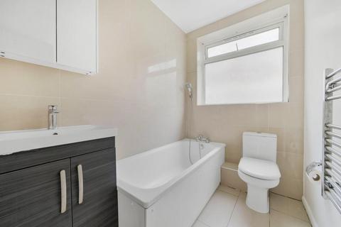 2 bedroom flat for sale, South Norwood Hill, South Norwood