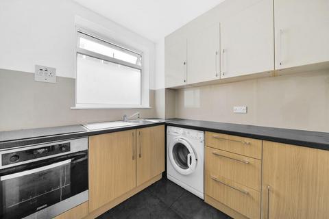 2 bedroom flat for sale, South Norwood Hill, South Norwood