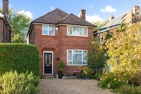 3 bedroom detached house for sale, Johnston Walk, Guildford, Surrey, GU2