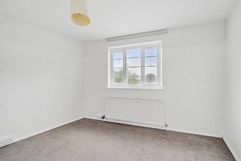 2 bedroom flat for sale, Canons Corner, Edgware, HA8