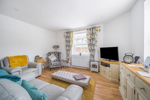 2 bedroom flat for sale, Swaythling Road, Southampton SO30