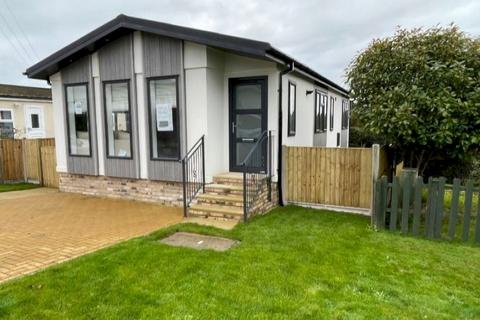 2 bedroom park home for sale, Plot 19, Blackfield SO45