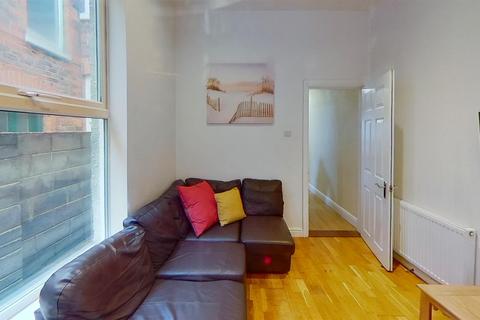 5 bedroom private hall to rent, Victory Road, Portsmouth, Portsmouth