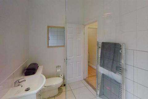 5 bedroom private hall to rent, Victory Road, Portsmouth, Portsmouth