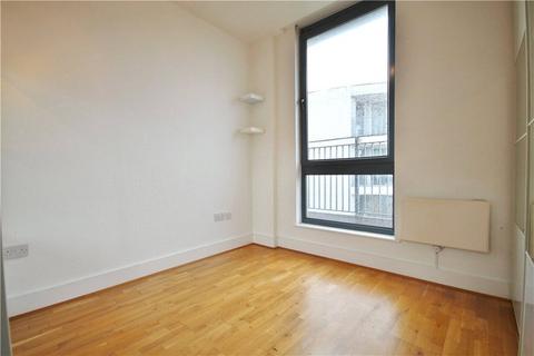 1 bedroom apartment for sale, Guildford Street, Surrey KT16