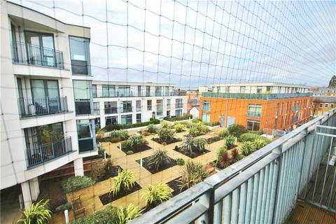 1 bedroom apartment for sale, Guildford Street, Surrey KT16