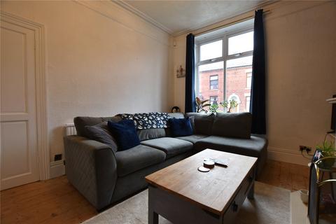270 Turf Lane, Royton, Oldham, OL2 6ET