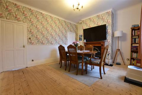 270 Turf Lane, Royton, Oldham, OL2 6ET