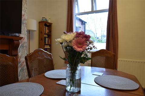 270 Turf Lane, Royton, Oldham, OL2 6ET