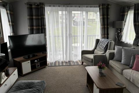 2 bedroom lodge for sale, New Quay SA45