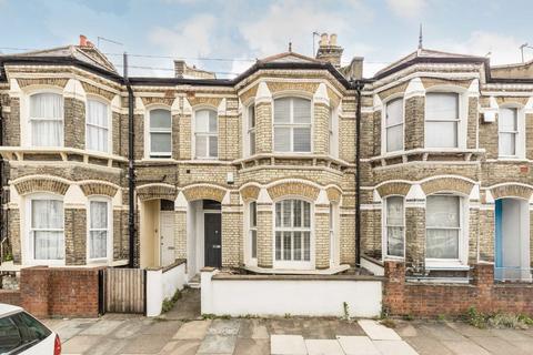 2 bedroom flat for sale, Ballater Road, London SW2