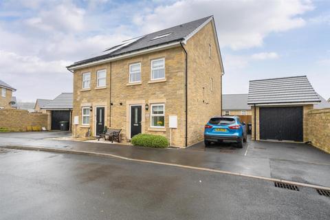 4 bedroom house for sale, Hill Head Drive, Buxton