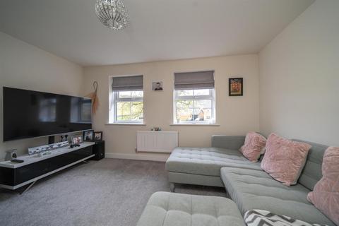 4 bedroom house for sale, Hill Head Drive, Buxton