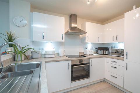 undefined, Hill Head Drive, Buxton