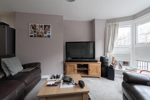 4 bedroom flat for sale, Lightwood Road, Buxton