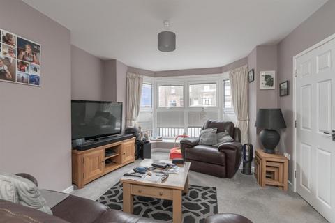 4 bedroom flat for sale, Lightwood Road, Buxton