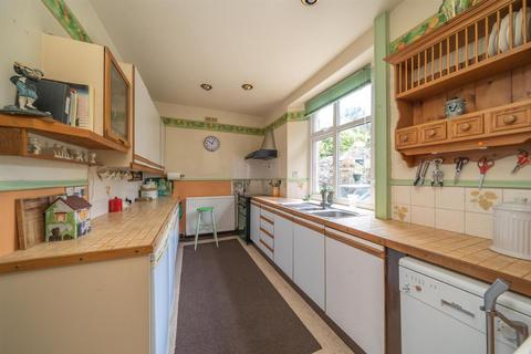 3 bedroom house for sale, Brown Edge Road, Buxton