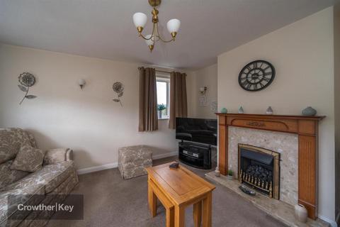 2 bedroom house for sale, Buxton Road, Dove Holes