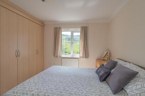4 bedroom detached house for sale, Carr Road, Buxton