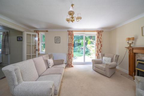 4 bedroom house for sale, Sycamore Close, Buxton