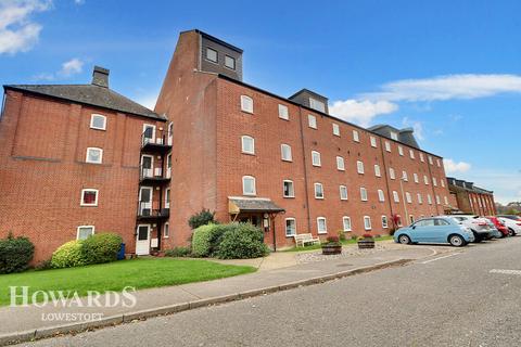 1 bedroom flat for sale, Swonnells Court, Oulton Broad