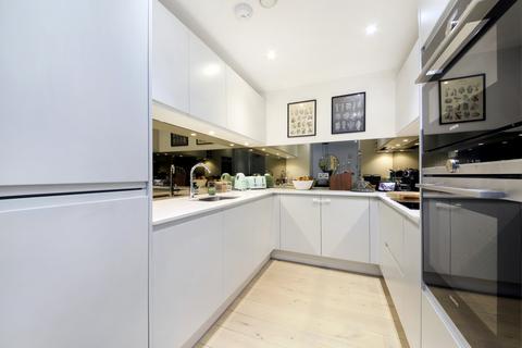 2 bedroom flat for sale, Bronze Building, 18 Buckhold Road, Wandsworth, London