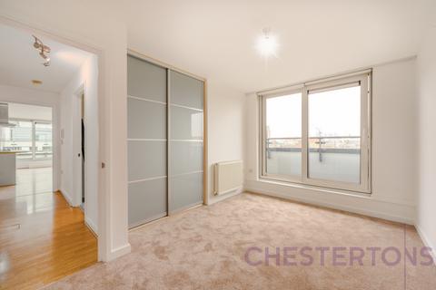 2 bedroom flat to rent, Tequila Wharf, Commercial Road