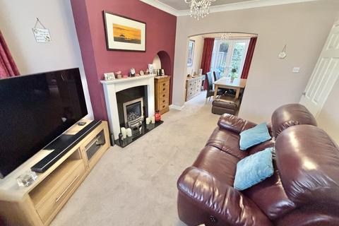 3 bedroom semi-detached house for sale, Beverley Avenue, Poulton-Le-Fylde FY6